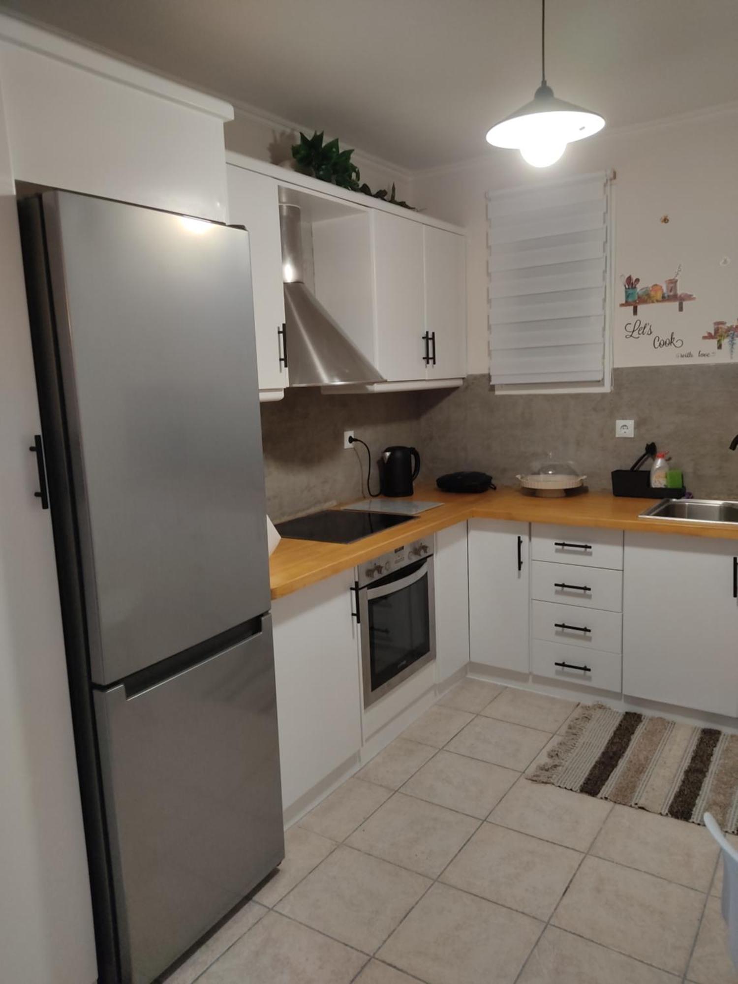 Rania'S House Apartment Aigio Bagian luar foto
